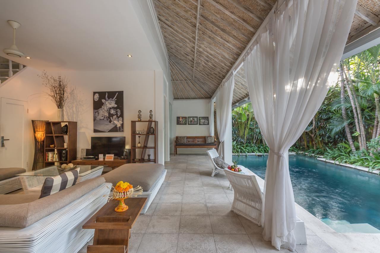 Villa Tangra Seminyak Exterior foto